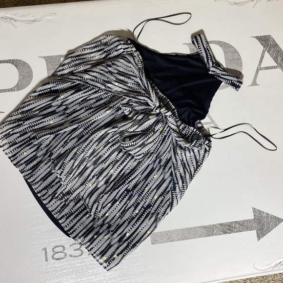 EXPRESS TOP - Picture 11 of 11